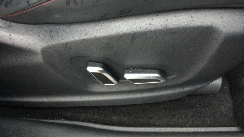 MG HS 1.5 T-GDI PHEV SE 5dr Auto Hatchback